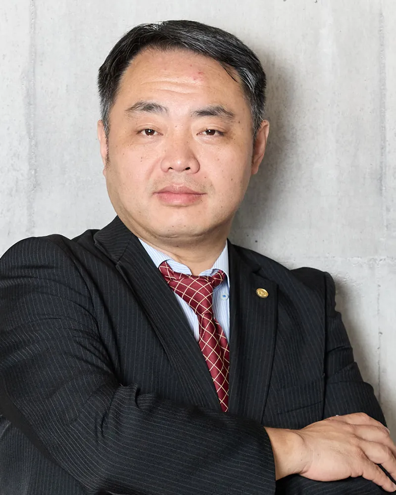 所長 申 明旭